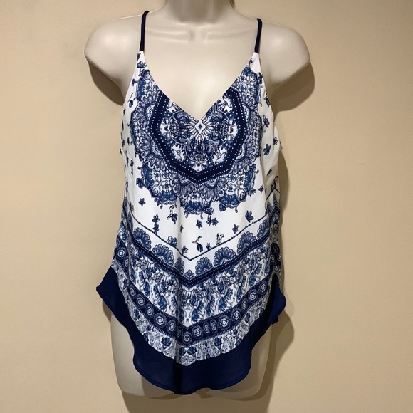 Iz Byer Tops - IZ Byer top